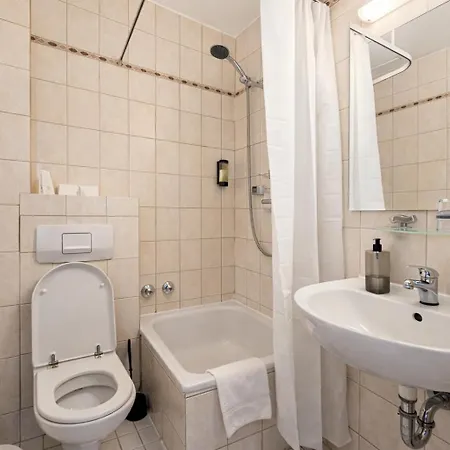 Airport Messe Casa Дюссельдорф